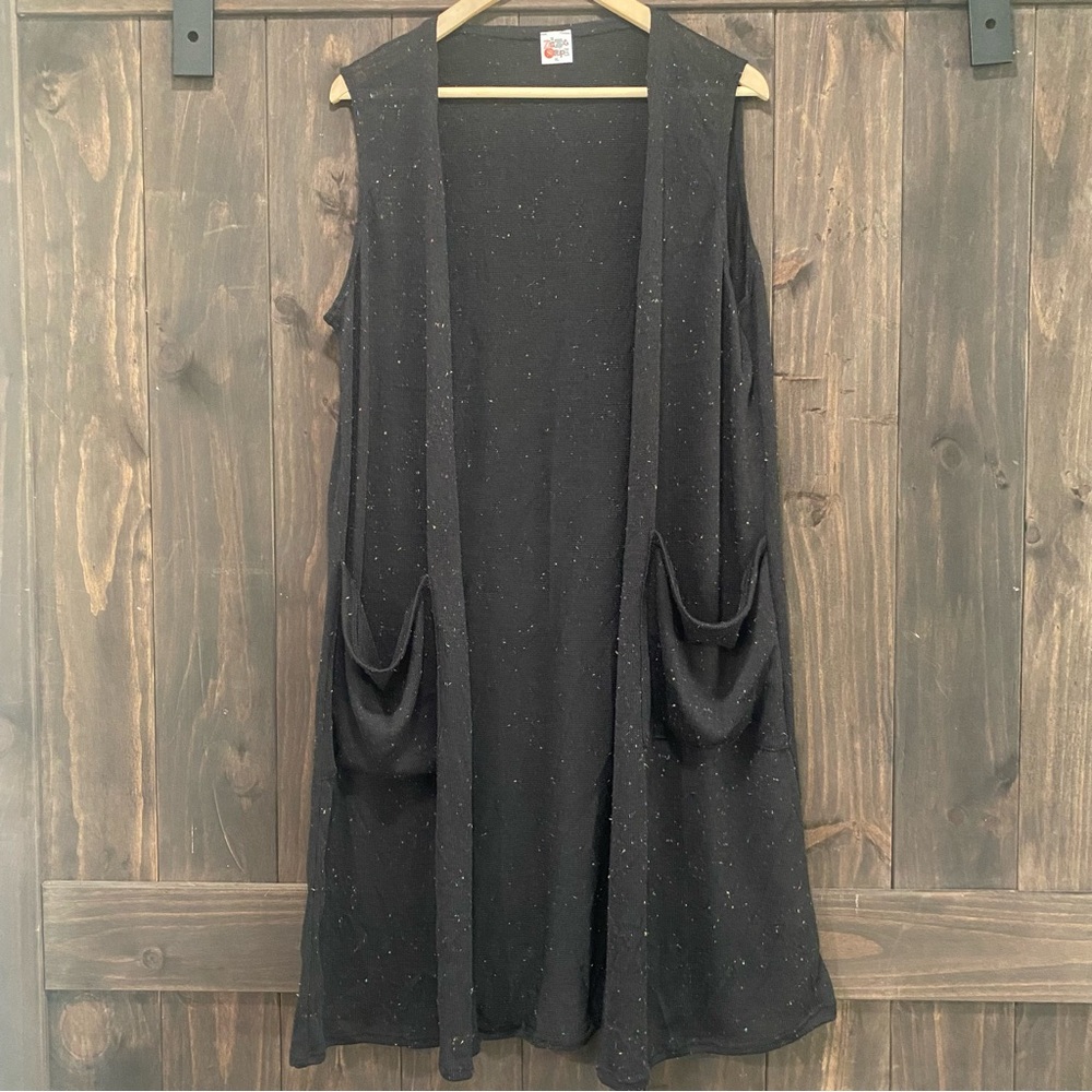 Zigzag Stripe XL long Cardigan black vest